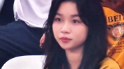 一眼万年！U20国青看台上的小姐姐😍找到了！还是你车球迷